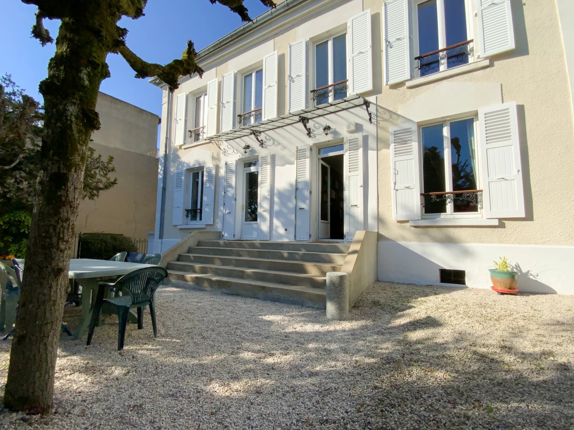 Maison, 8 pièces, 200m2