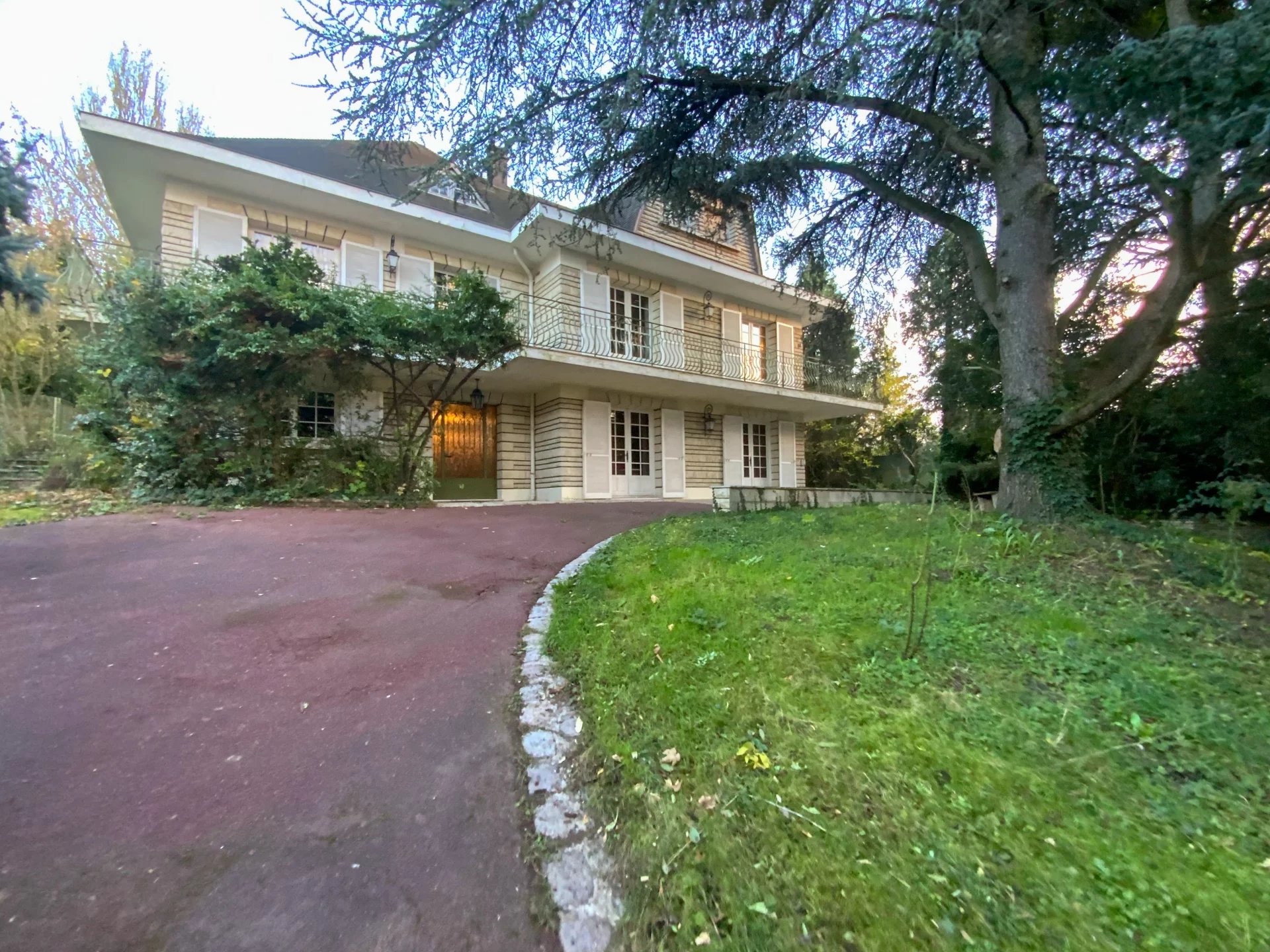 Maison, 14 pièces, 400m2