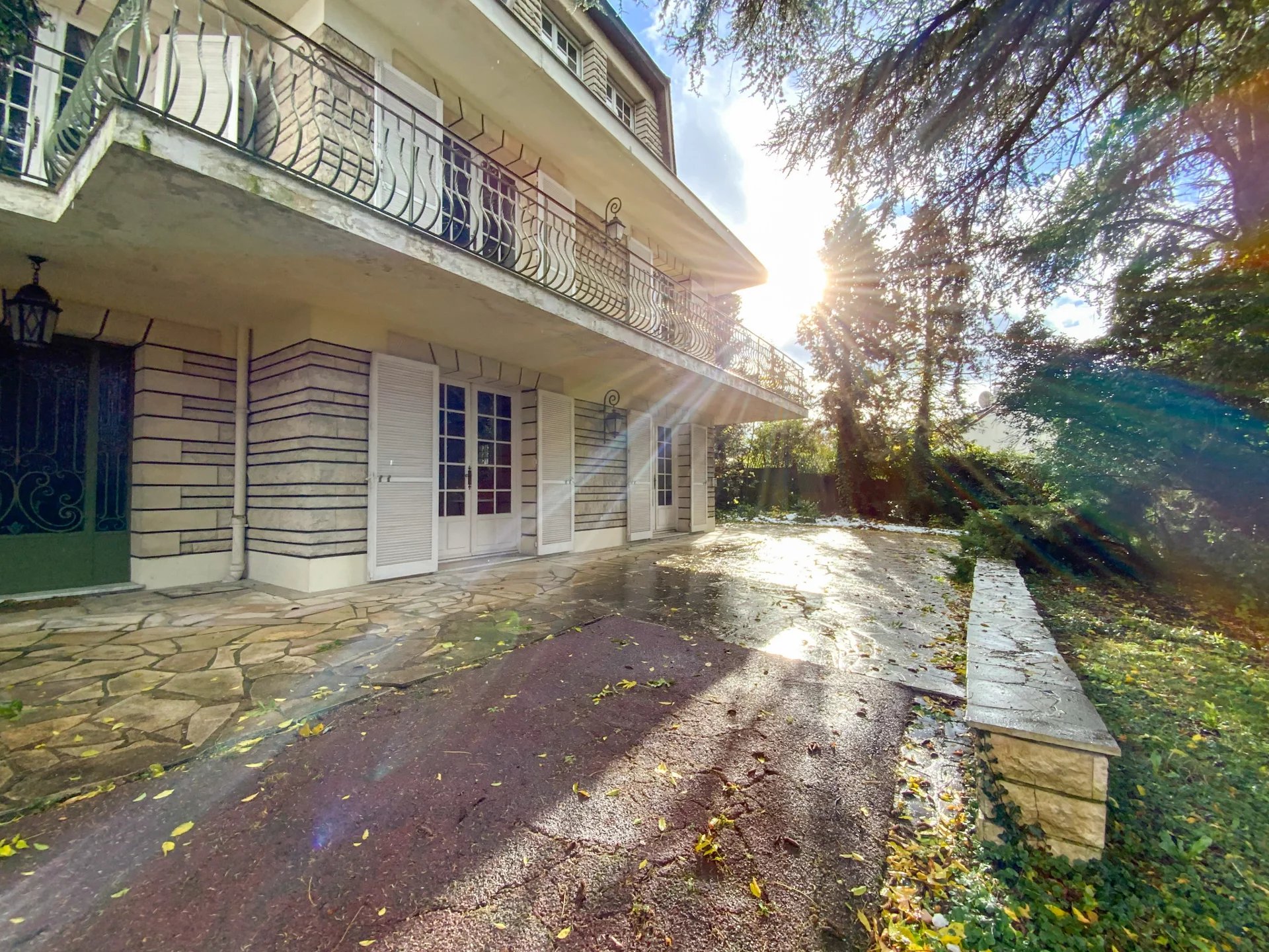 Maison, 14 pièces, 400m2